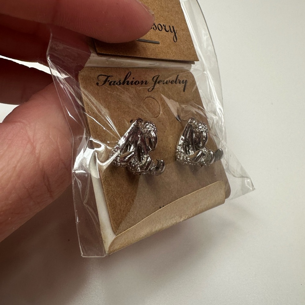 Silver Claw Earrings NWT